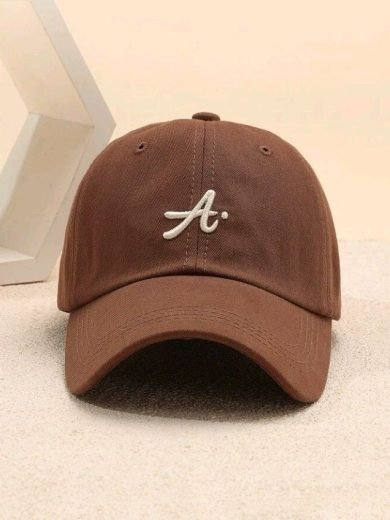 A cap  𝐜𝐡𝐨𝐜𝐨𝐥𝐚𝐭𝐞_🤎